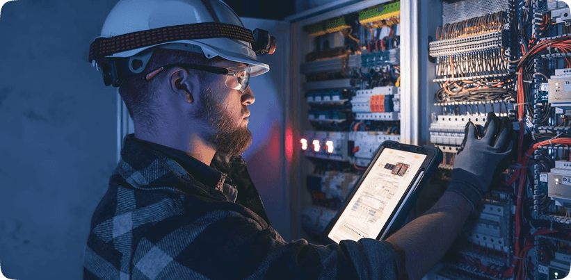 Electrician using Pokato